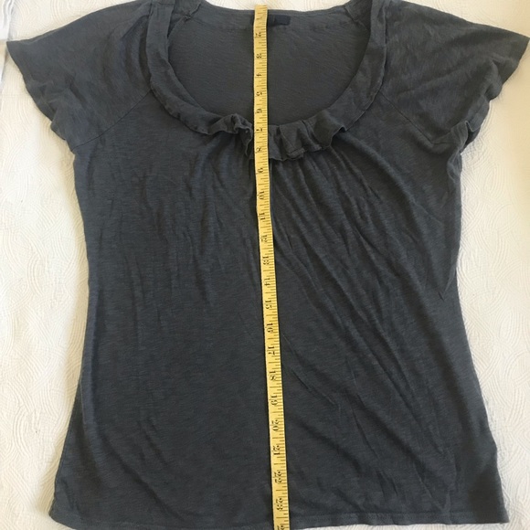 SOLD !!!! - 2️⃣Bundle Gap short sleeve tops..! - Picture 7 of 16